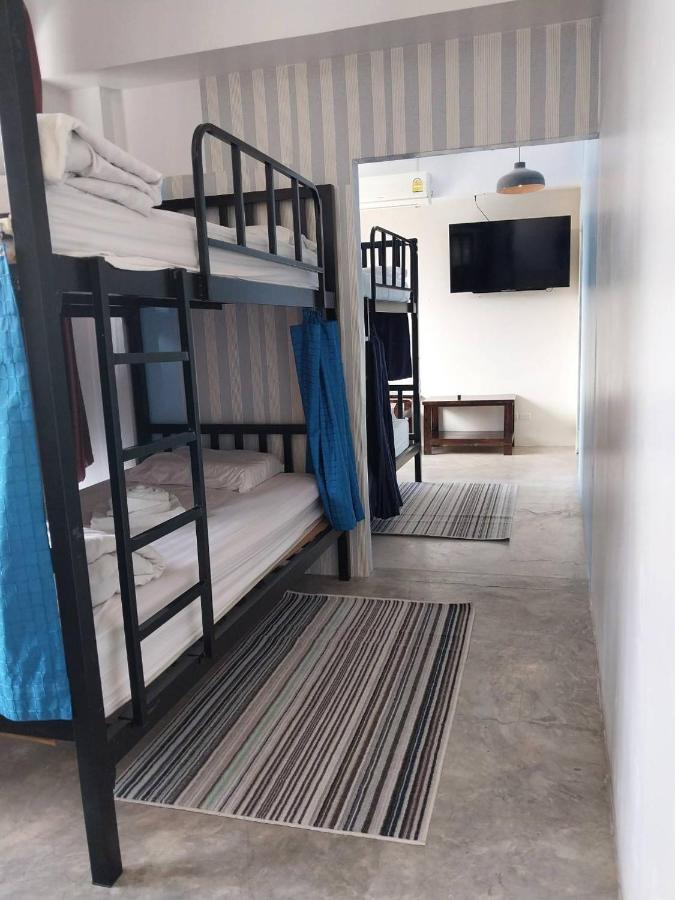 Bake Room Hostel Чиангмай Екстериор снимка